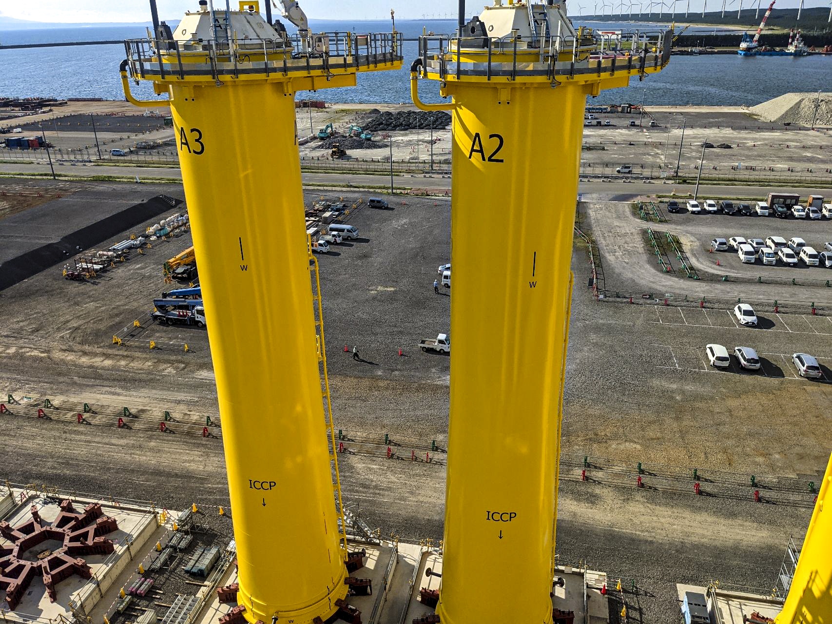 wind farm maintenance on two monopiles